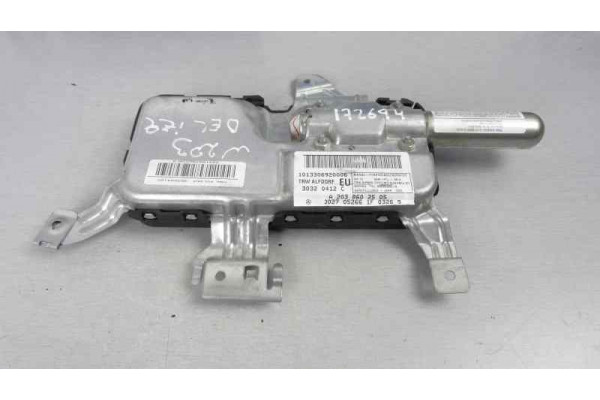 AIRBAG LATERAL DELANTERO IZQUIERDO  MERCEDES-BENZ CLASE C T-MODEL  C 220 CDI (203.208) 150CV 2148CC 2005 A2038602505