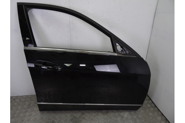 PUERTA DELANTERA DERECHA  MERCEDES-BENZ CLASE E  E 220 CDI / BLUETEC (212.001, 212.002) 170CV 2143CC 2011 NEGRA