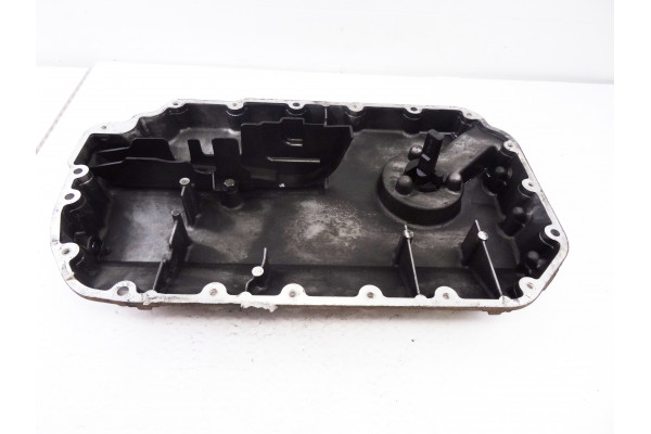 CARTER| AUDI- AKN|TAPA 059103604G INCLUYE SENSOR ACEITE  - 2001