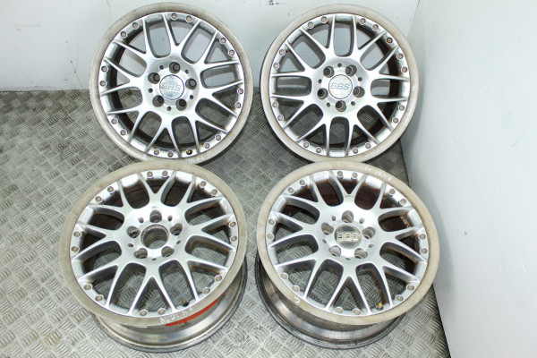 JUEGO LLANTAS| AUDI- AKN|BBS RX503 8X17 ET35 - 2001