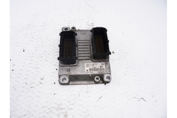 CENTRALITA MOTOR UCE| OPEL- Z10XE|09115111 BY 0261206072 - 2001