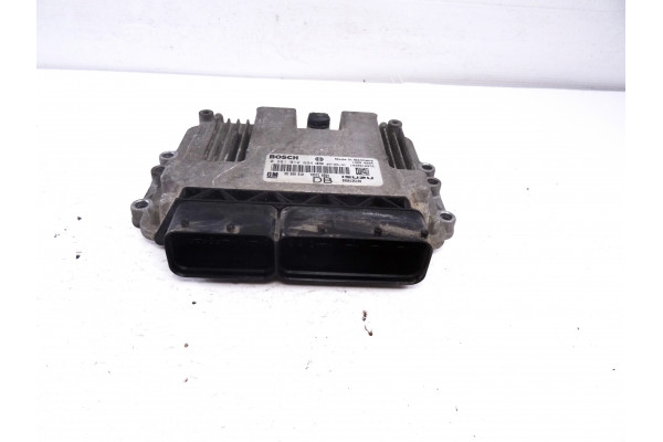 CENTRALITA MOTOR UCE  OPEL ASTRA H BERLINA  Z17DTH 2007 55560810