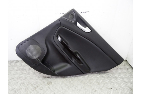 GUARNECIDO PUERTA TRASERA DERECHA  ALFA ROMEO GIULIETTA (191)  940A4000 2013