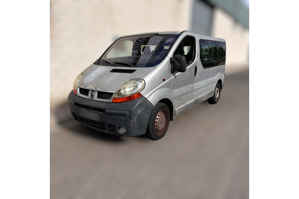 01549  RENAULT TRAFIC COMBI (AB 4.01)  F9Q